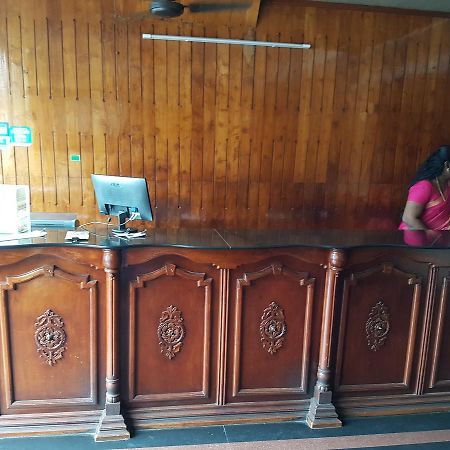 Hotel Boban Plaza Thiruvananthapuram Ngoại thất bức ảnh