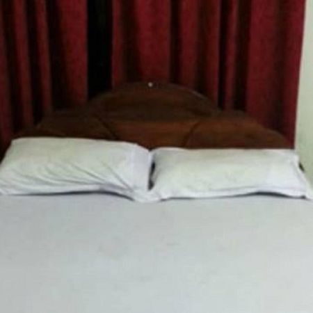 Hotel Boban Plaza Thiruvananthapuram Ngoại thất bức ảnh