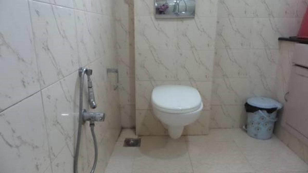 Hotel Boban Plaza Thiruvananthapuram Ngoại thất bức ảnh